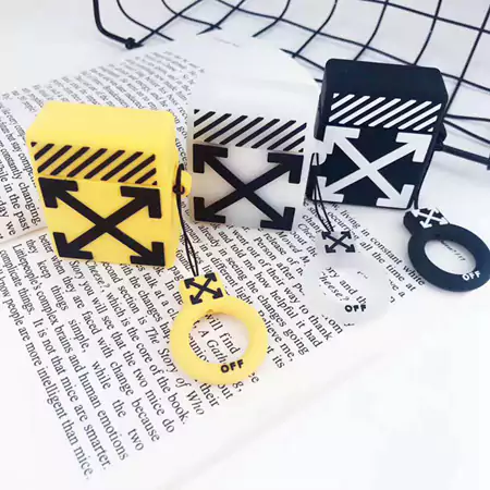 OFF WHITE  Airpods専用 イヤフォンケース お洒落