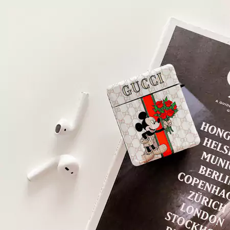 gucci エアーポッズケース ミッキー ミニー模様