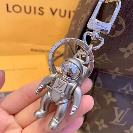 lv ルイヴィトン キーホルダー