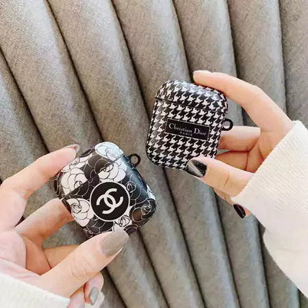 Dior&Chanel エアーポッズケース