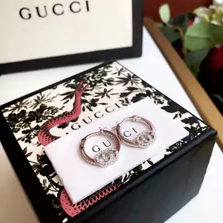 ラインストーン付き GUCCI新発売 イアリング