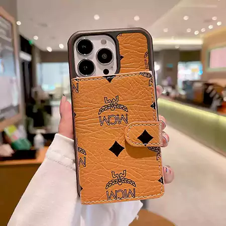 エムシーエム カード 収納 アイフォーン16 ケース 可愛い 背面 カードMCM ハイブランドiphone16proスマホケースSC24081438