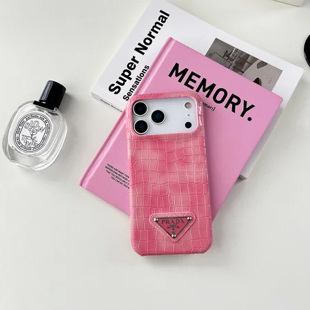 Prada iPhone17Pro ケース