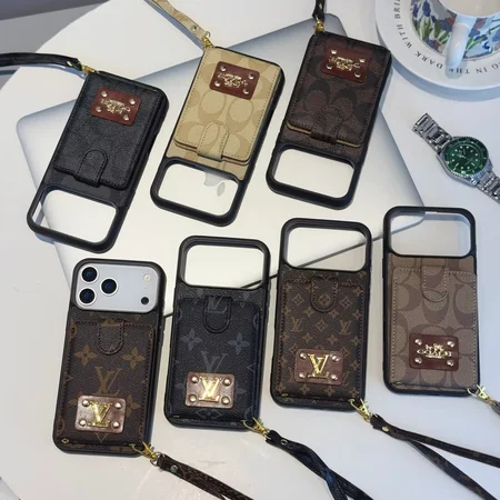 コーチ iPhone17ケース