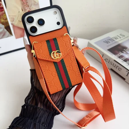 Gucci iPhone17Pro ケース