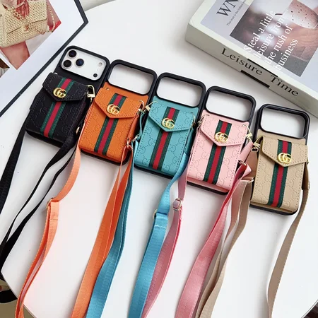 Gucci iPhone17Pro ケース