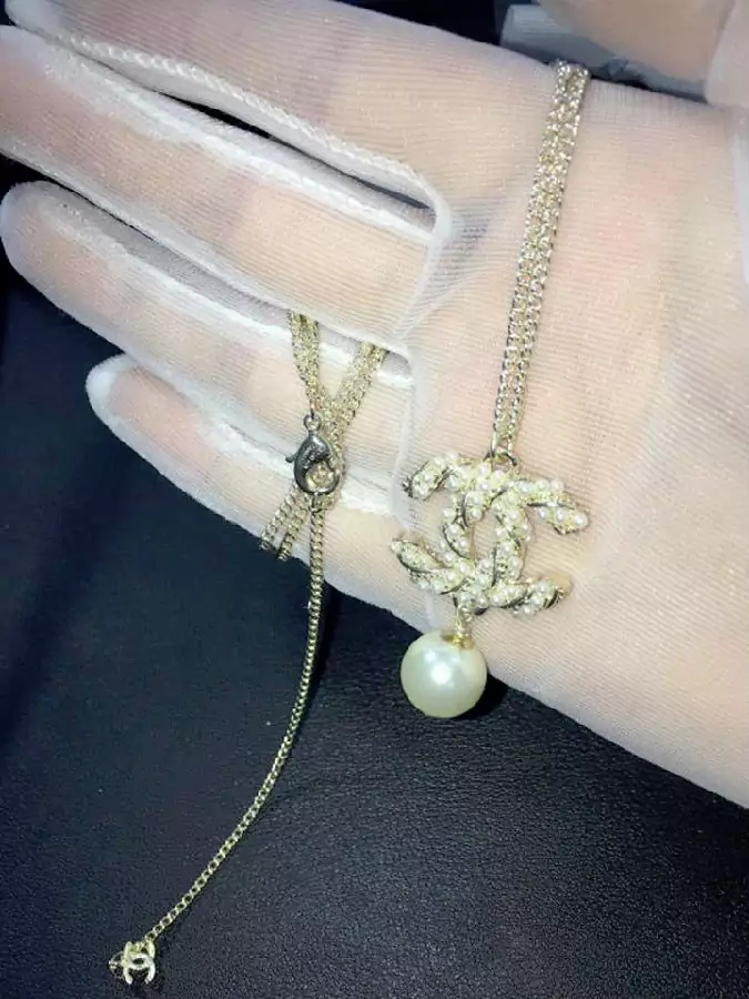 CHANEL ネックレス パール 真珠 浅い金色