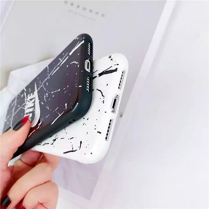 nikeスマホケース