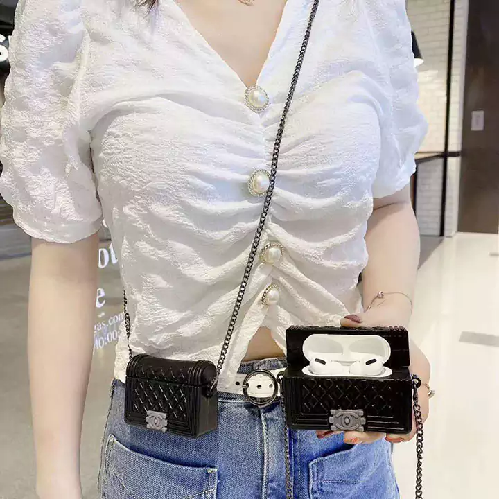chanel airpods proケース