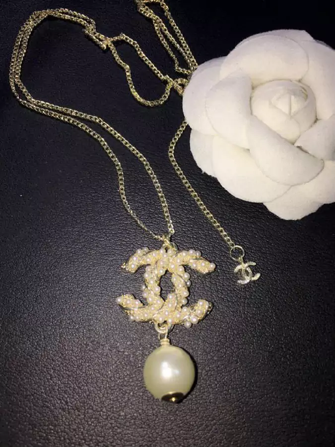 アクセサリー ジュエリー 上品 高級