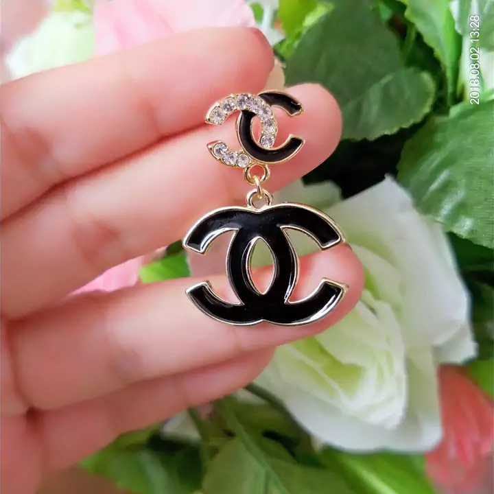ピアス CHANEL エレガント