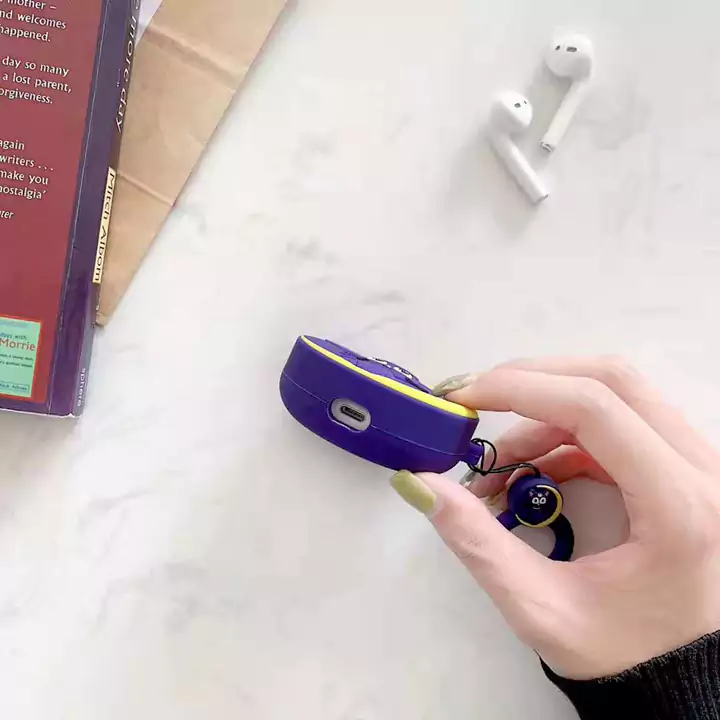 airpodsケース 充電対応 ファッション