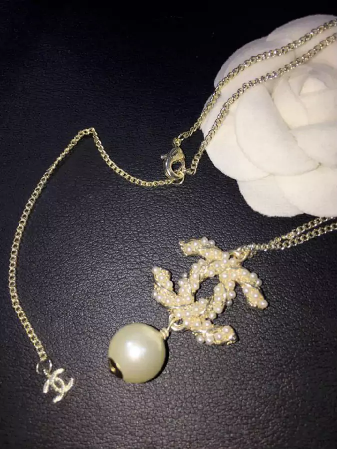 CHANEL ネックレス パール 真珠 浅い金色