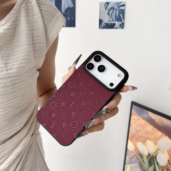  iPhone16Pro/16Plus 軽量カバー